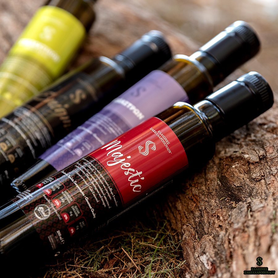 SakelOrganic's tweet photo. https://t.co/CNBISXANww
#superioroliveoil #premiumoliveoil #unripeoiliveoil #protelaio #agouroladi #losangeles #bestoliveoils #athermo #elaiolado #evoo #greekevoo #deliciousfood #delicatessen #food #gourmet #gastronomy #healthyfood #greece #luxury #delicious #chef #koroneiki https://t.co/0OQS8LPfS8