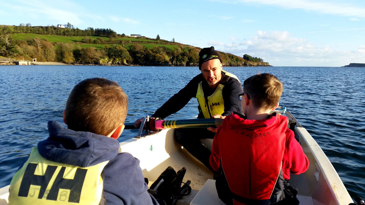 KilmacabeaRC's tweet photo. Kilmacabea RC welcomes new members of all ages. If you want to get involved, learn how to row and improve your fitness check out our Facebook page for training times or send us a message. https://t.co/URojIlMIzK https://t.co/BDOi68yyI4