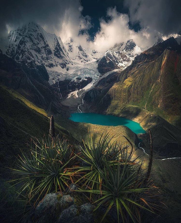 AwesomeEarthPix's tweet image. Andes Mountains in Peru | Photography by © Max Rive