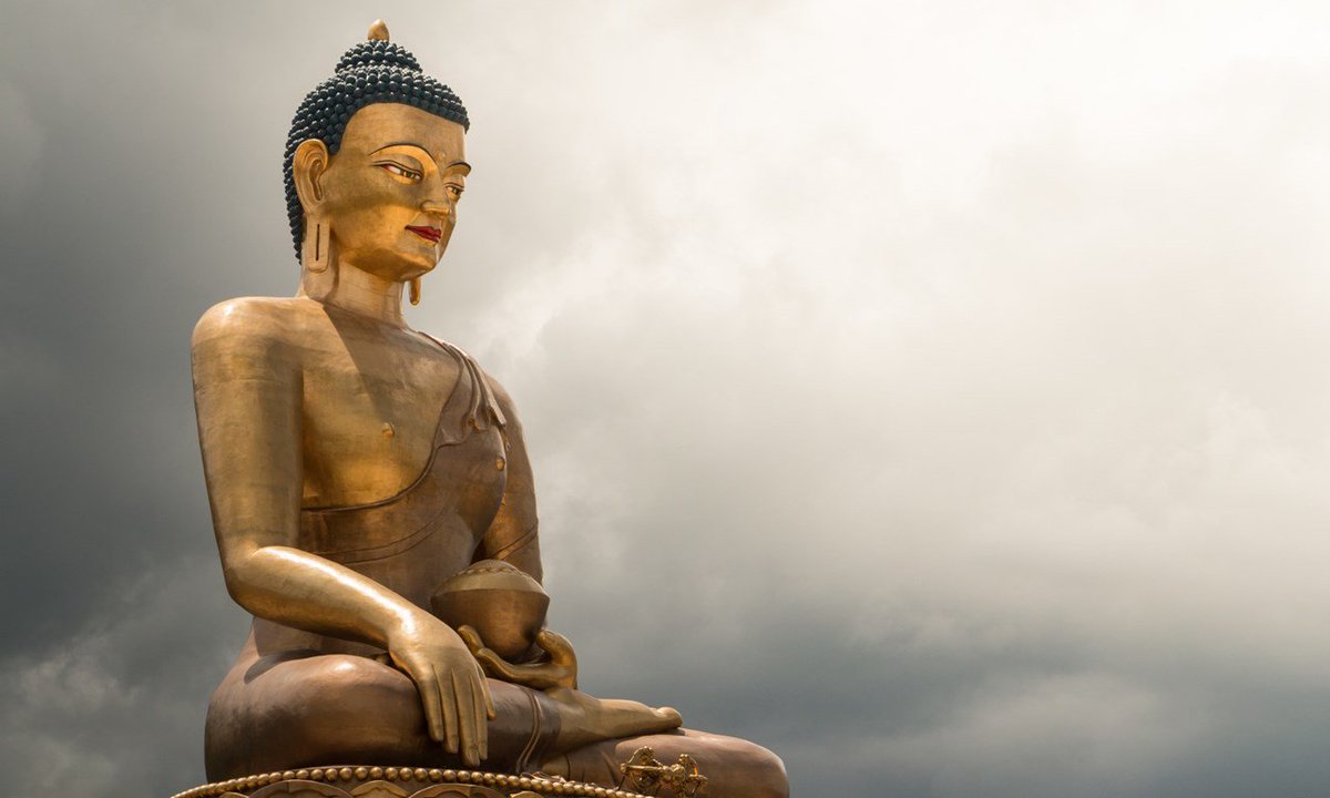 bhutandaytrip's tweet photo. DO YOU KNOW? The #Buddha Dordenma Statue, is one of the world’s 10 most awesome giant Buddhas, and one of must-visit attractions in #Bhutan @AsiaSenses https://t.co/BXUkwgCXam