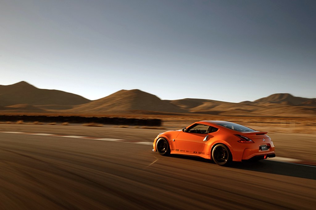 StephenHoltzman's tweet photo. #Nissan returns to #sema2018 with five one-of-a-kind vehicles, including the debut of a 400-horsepower #370Z Project #Clubsport23, #FormulaDRIFT 370Z, #Kicks #SoundMachine, #UltimateService #TITAN and #PAWSONE Animal Rescue TITAN #AnimalRigs https://t.co/ygOfJdEdRm https://t.co/sie0R2M9rj