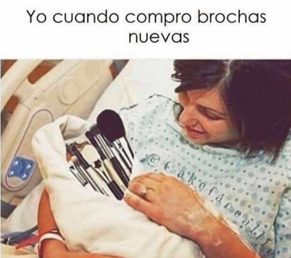 SallyMexico's tweet image. Así yo con la nueva #CoreCollection de Face Secrets y su promoción de 3x2 🤫✌️

Corre que ya pronto se acaba.