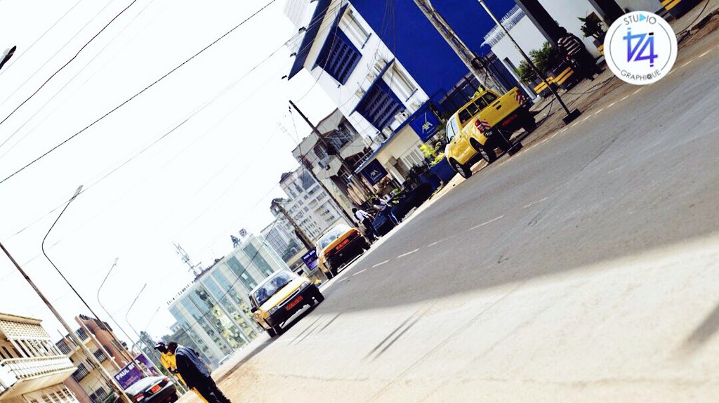 EP_byEiramShots's tweet photo. #Yaoundé #Yde #237Community #WeAre44 #Studio44 #JustFrameIt #OnceUponATown @votrestudio44 https://t.co/SeWRZP4toq