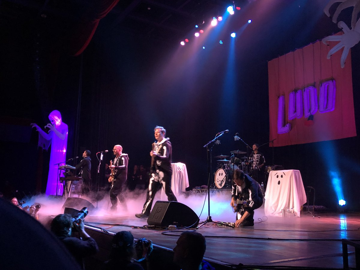 Best concert of my life. <a href="/LudoRock/">Ludo</a> you made me the happiest person ever. I may have cried several times. Thank you for playing #anythingforyou (my and my husband’s first dance at our wedding) Please don’t stay away for another 10 years. #halludoween #ludo