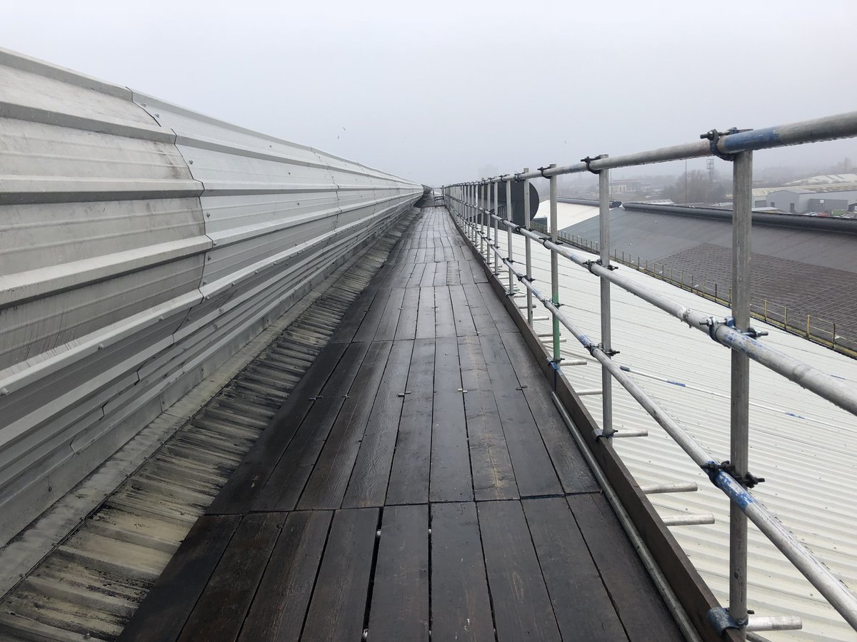 cardiffscaffold's tweet photo. Another phase of roof refurbishment works completed at @CELSASteelUK
#Cardiff #Scaffolding #Wales #Access #EdgeProtection #FallPrevention #Celsa https://t.co/MclkK86v0L