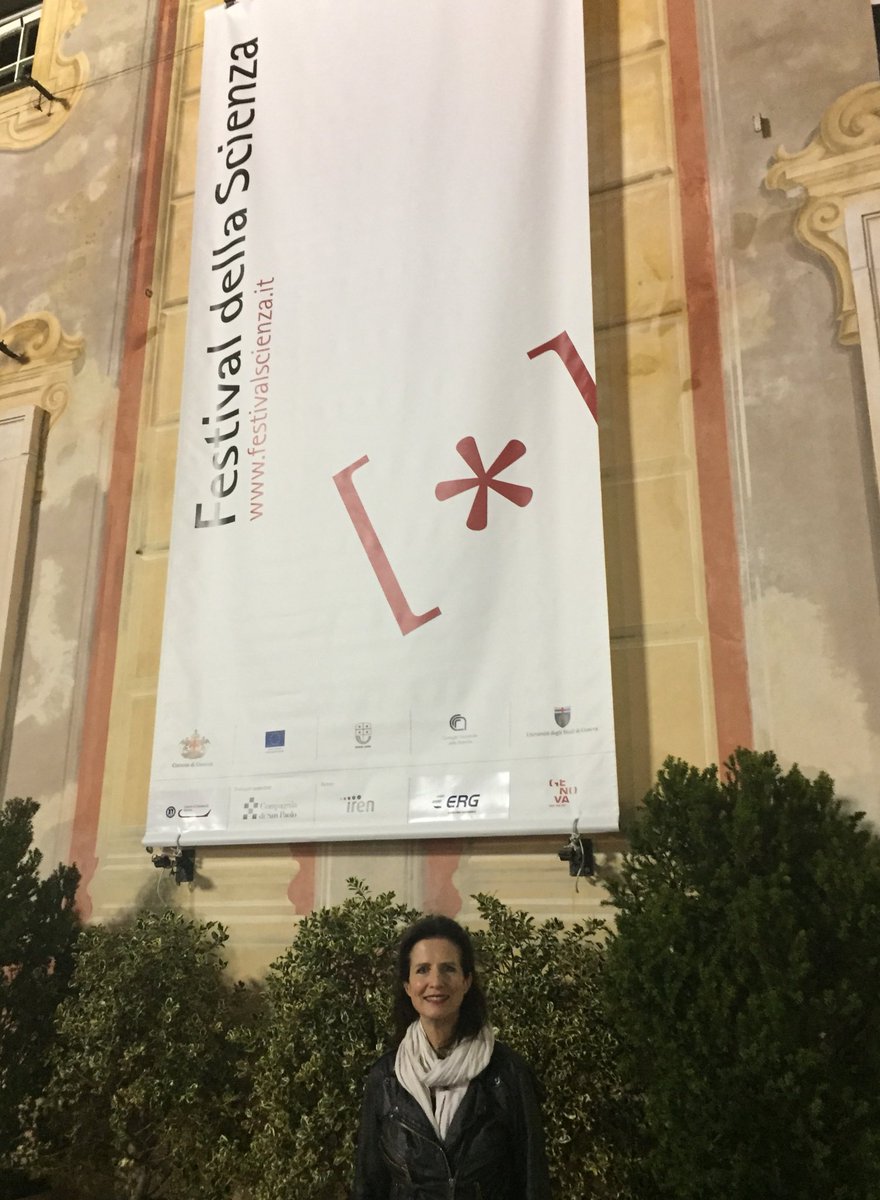 MadeleineM_Vln's tweet image. Genning up on #Paganini @MusicMagazine here in his birthplace #Genova before my violin class for Conservatorio students and @TELMI_Project presentation at the Festival Scienza @FDellaScienza in Casa Paganini @cpinfomus but at present holed up with diabolical weather! #devil