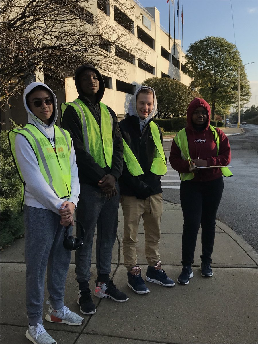 shsibdp's tweet image. Our IBDP students are off on their fieldwork internal assessment today collecting traffic patterns for their IB Geography Class! #engaging #activelearners #IB #shsibdp