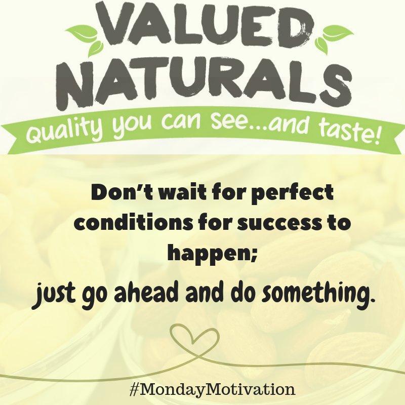 ValuedNaturals's tweet photo. #MondayMotivation We hope your Monday is going well, #NaturallyLoyal family! We are here to drop off another one of the quotes that we're using to get through this day! Let us know some other phrases you like to hear to put some pep in your step 😊 🌿 #ValuedNaturals #IFSBulk https://t.co/iZlrodnj0R