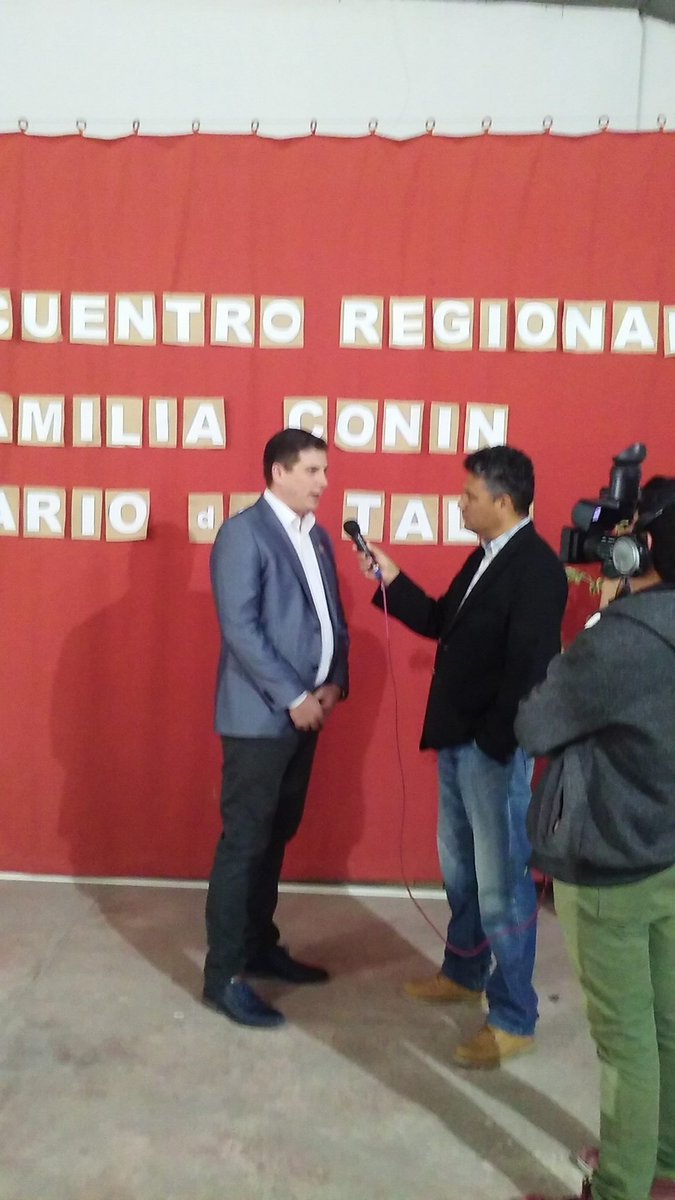 MatiasChiosso's tweet photo. Privilegiado de impartir este seminario a los Equipos Profesionales y Comisiones Direcctivas de toda la provincia de Entre Ríos de la la Fundación #CONIN. ONG como estas hacen de Argentina un país cada vez mejor.
#Coaching #TRabajoenEquipo https://t.co/bWYJ676Dbs