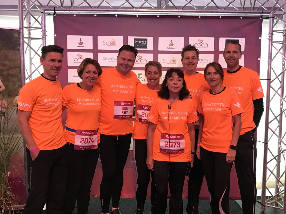 💪 Ze dragen een duidelijke boodschap op buik en rug: 'Blijf niet zitten met diabetes!' Twee teams van onze diabetesafdeling ga ven zelf het goede voorbeeld door mee te doen aan de Diepe Hel Holterbergloop.
#Trots