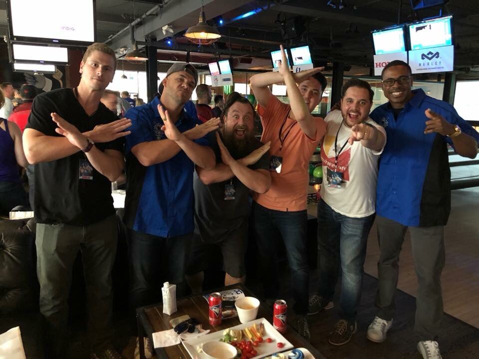 Congrats <a href="/WayneTwentyOcho/">Not Steve</a>! What a year for highlights:

June 2018: bowling with Team Budweiser <a href="/theballroombowl/">The Ballroom</a> in Toronto. 

Oct 2018: World Series MVP