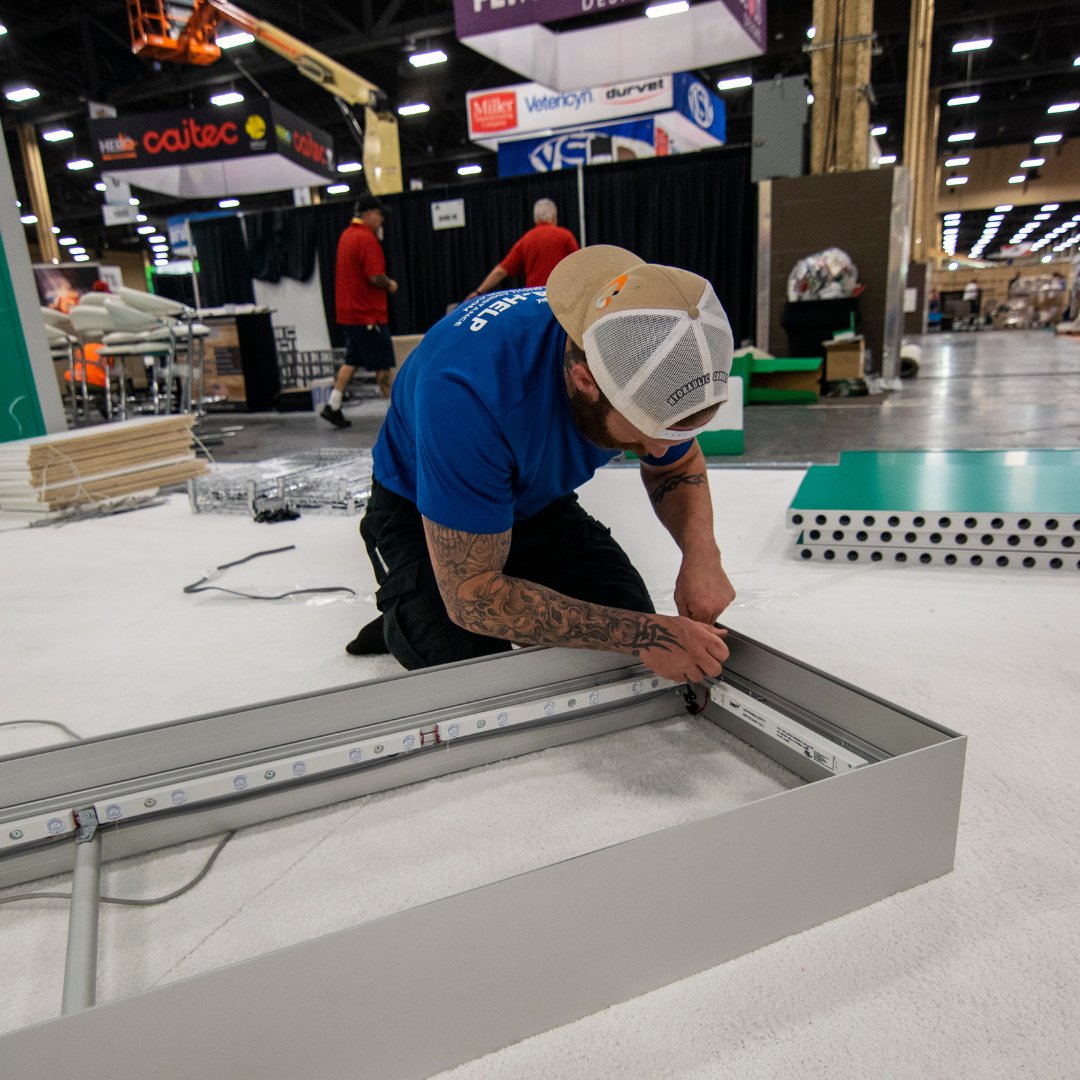gatewayexhibits's tweet image. Stressed about the next #tradeshow Install and Dismantle? Our team of talented technicians can help. #StressFree #CustomerService