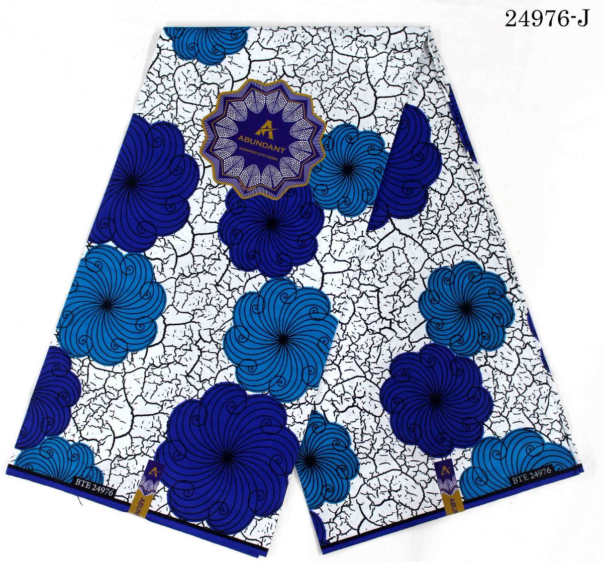 TheNextHStore's tweet photo. @DamiTheOG_ Next height textile store, we sell wholesale and retail Ankara fabrics and make deliveries across Nigeria. https://t.co/np28rdrBYB
