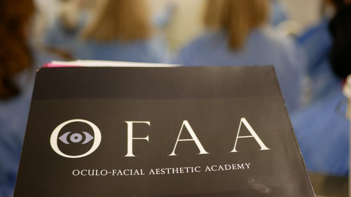 BAMANurses's tweet photo. Education isn't just a Monday to Friday thing! We had some brilliant facial anatomy training from @perfecteyesltd and @OFAAcourses this weekend - and our members absolutely loved it. The perfect way to spend a Saturday. 😄 https://t.co/sfvcJcdYLt