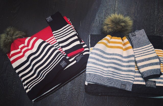 Are you going trick or treating this week? 🧛🏼‍♀️🧟‍♀️We have the perfect hat, scarf and glove sets to keep you all warm and toasty and the days get colder ❄️ and we’ve extended our 25% until today 😊 #Halloween2018 #coldweather #winterishere #Joules #offers