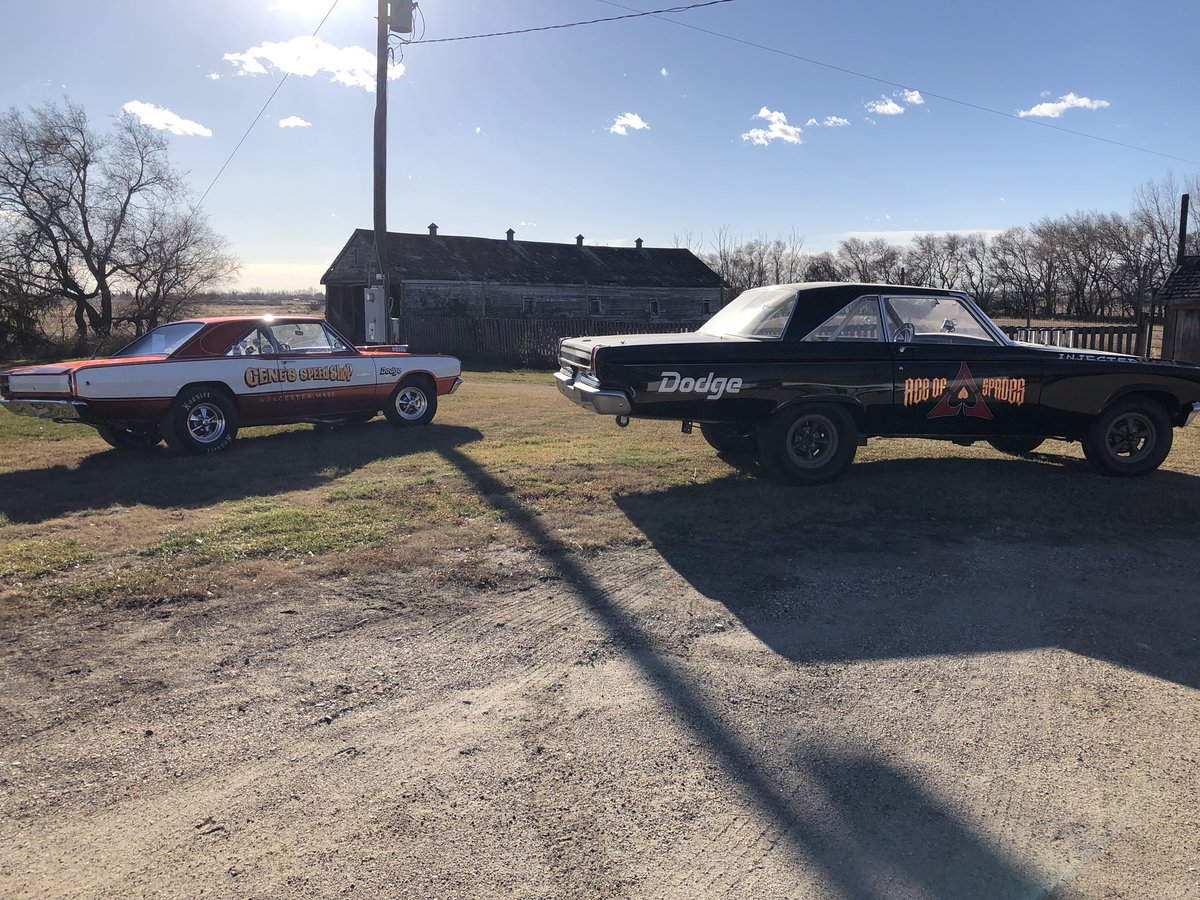 Was fortunate enough to go for a ride in these two old dragcars #SSHemiDart #AFXHemi #WildRide #MoparMonday