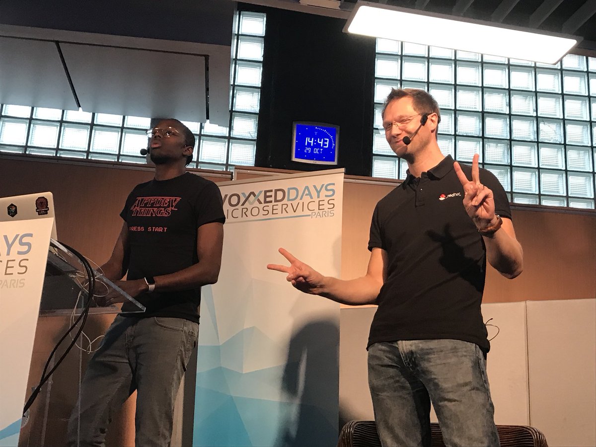 vxdmicroservice's tweet image. Data in a #microservices world: from conundrum to options by Emmanuel Bernard @emmanuelbernard 
et @ Madou Coulibaly #databases Soon on Youtube – follow our twitter account to be informed #sharedstate #caching #microservices #conference