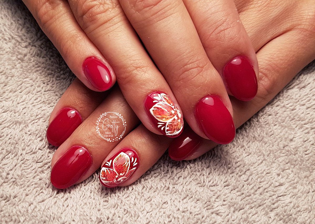 GRETTY_MANICURA's tweet photo. 🏵️💅 Una decoración especial con #efectosugar en un #rednailart ❤️ 
#uñasrojas #rednails #uñasoriginales #originalnails #uñasdecoradas #uñasconflor #flowernails #sugarnailart #nails #uñasdegel #salondeuñas #nailssalon #autumnnails #uñasdeotoño #nailstoinspire #grettymanicura https://t.co/pVaI1gvzib