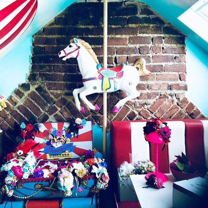 GalleryLoft's tweet photo. Take a look at this terraced loft conversion that our client has transformed into her own creative corner....🎠 🎪 https://t.co/RhDTwrxHWu #loftconversion #loft #construction https://t.co/NYbmMjqT4W