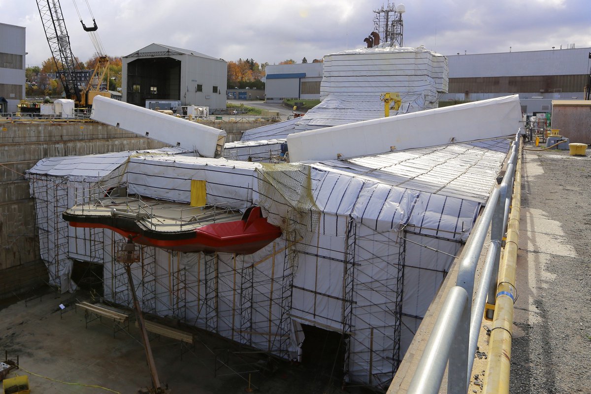 CoastGuardCAN's tweet photo. We’re not ghosting you. 👻Check out who’s getting a new look! The first of the 3 newly acquired medium icebreakers is being painted our colours. Just some of the work taking place to have it operational to join our fleet for the upcoming icebreaking season. #SeaTheRed #CCGProud https://t.co/WkfyJKECBU