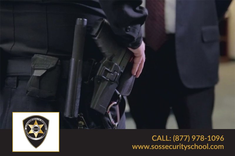 SchoolSOS's tweet photo. Did you know? To work armed security guard jobs in Florida, you must possess a D security license. The G license is the required gun permit to work armed security. At SOS Security School, we offer  Class D &amp; Class G together. Purchase the bundled courses! https://t.co/svt3ykecc9 https://t.co/Hgl3HazCnL