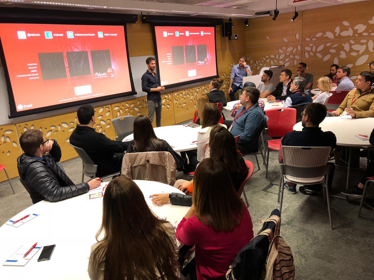 Makosen's tweet photo. Gracias #GoogleArgentina. 
Otro #DesayunoDigitalMakosén en sus oficinas!!!
#Makosén #GooglePartnerPremier https://t.co/V3r0qDtMIN