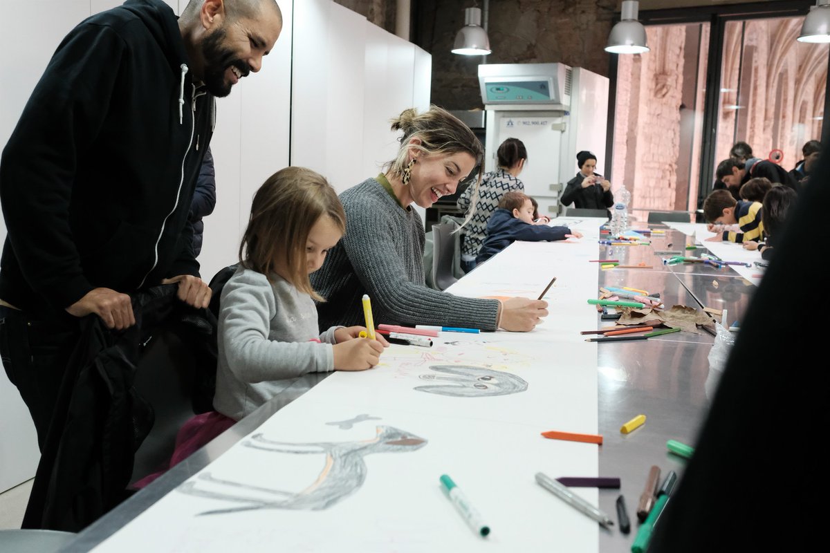 MuseuXocolata's tweet photo. #BigDrawBcn. Una nueva edición de la gran fiesta del dibujo en Barcelona. Encantados de la colaboración del @MuseuXocolata con el @museupicasso. https://t.co/y1AzBaLXZm