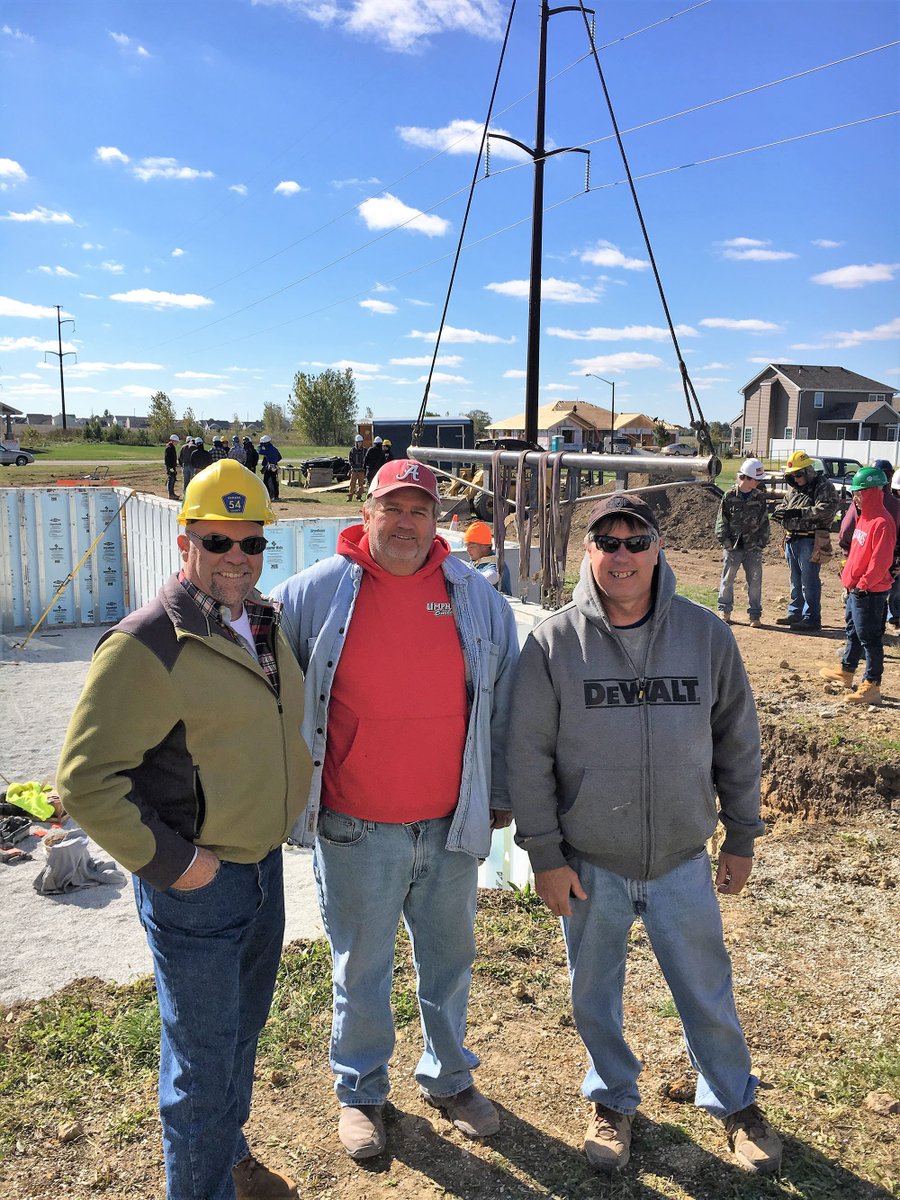 KACC4083's tweet image. KACC Breaks Ground on #House22!  #GoodRead #NewConstruction #HomeBuilding #ConstructionTechnology #TogetheratKACC #We&amp;gt;me #TalentedStudents ow.ly/YMLv30mpEsV