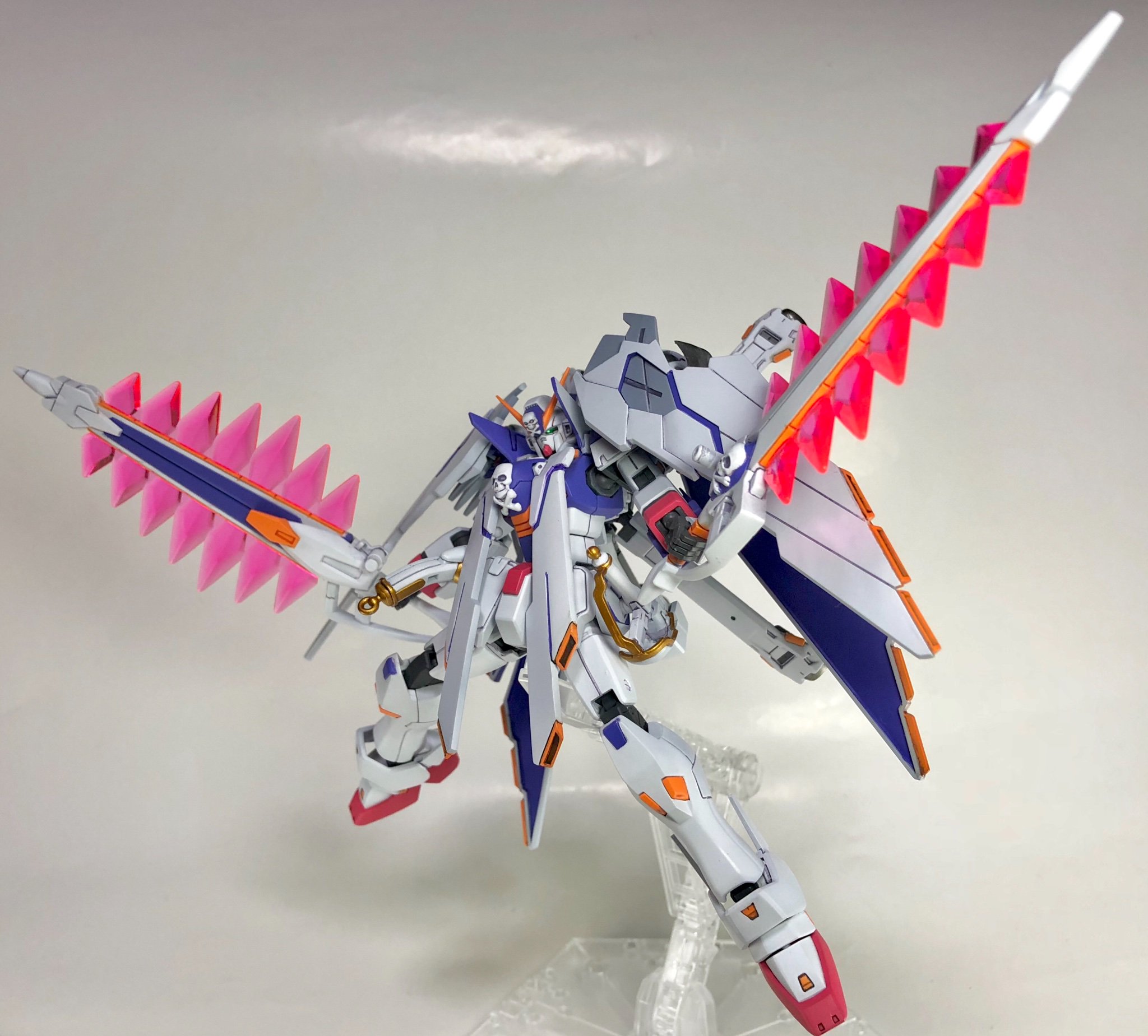 オカムラ セイジ その名は ヴィクス ハート クロスボーン ガンダム X Vx フルクロス フルクロスユニットは細部ディテールアップとカラーリング変更 ピーコックスマッシャーに変えてクジャク 左前腕をiフィールドユニットに換装し オカムラ セイジ その名は ヴィクス ハート クロスボーン ガンダム X Vx フルクロス フルクロスユニットは細部ディテールアップとカラーリング変更 ピーコックスマッシャーに変えてクジャク 左前腕をiフィールドユニットに換装し