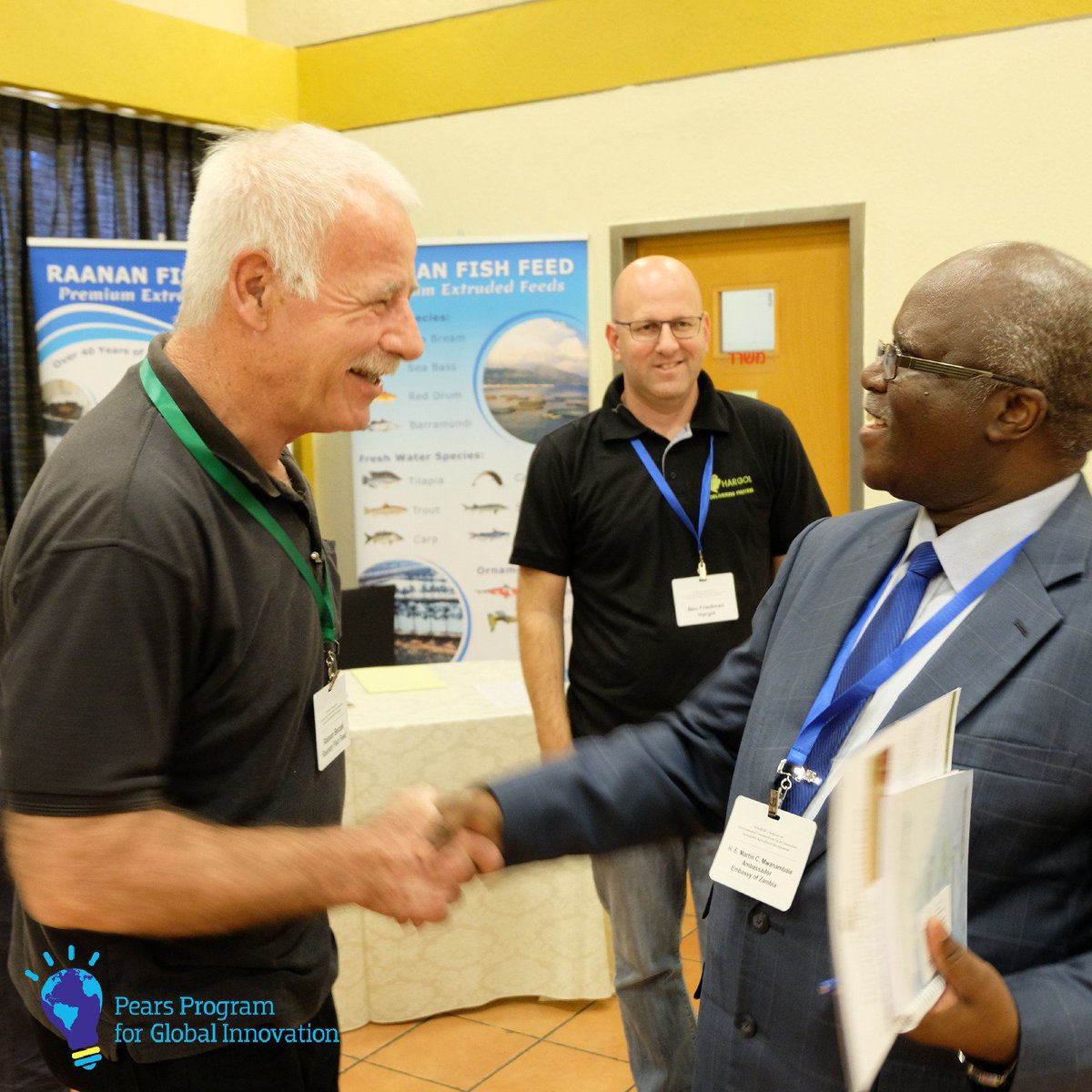 Pears_Program's tweet photo. We had a great time at the @MASHAVisrael Seminar on #environmental Considerations for an Innovative #sustainable #Agricultural #development.
#SupPlant and #Biofeed participated at a #startup exhibition, both winners of the #India -#Israel Bridge to #Innovations last year. https://t.co/Ga7dZPMjLv