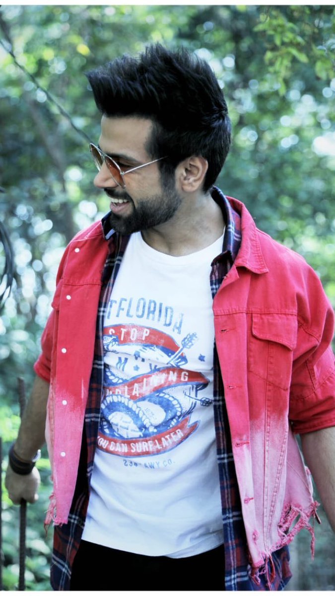 rithwik_RD's tweet photo. it’s red red ready kinda day! https://t.co/xHwEUU5GYH