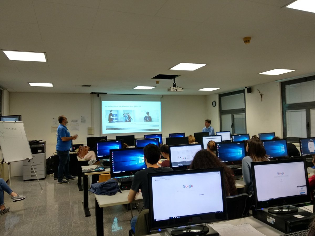 angelus_gi's tweet photo. It's time for @alessioiafrate from @DotNetAbruzzo to talk about #windows10 and #mixedreality and #VirtualReality too at #UniCH #UniDav
#DotNetAbruzzo https://t.co/bnABgPjyj2