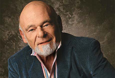 scottderue's tweet photo. Hello Chicago! Thrilled to host our #RossTalks event tonight for @UMich @MichiganRoss alumni and students. We will be joined by the one and only Sam Zell for a conversation about entrepreneurship, investing, and his principles for success in business and life. #GoBlue https://t.co/2l6rdDw9Z7