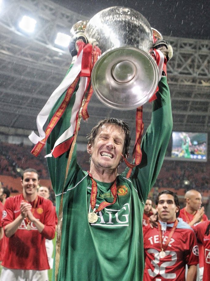 Happy 48th Birthday, Edwin van der Sar! 