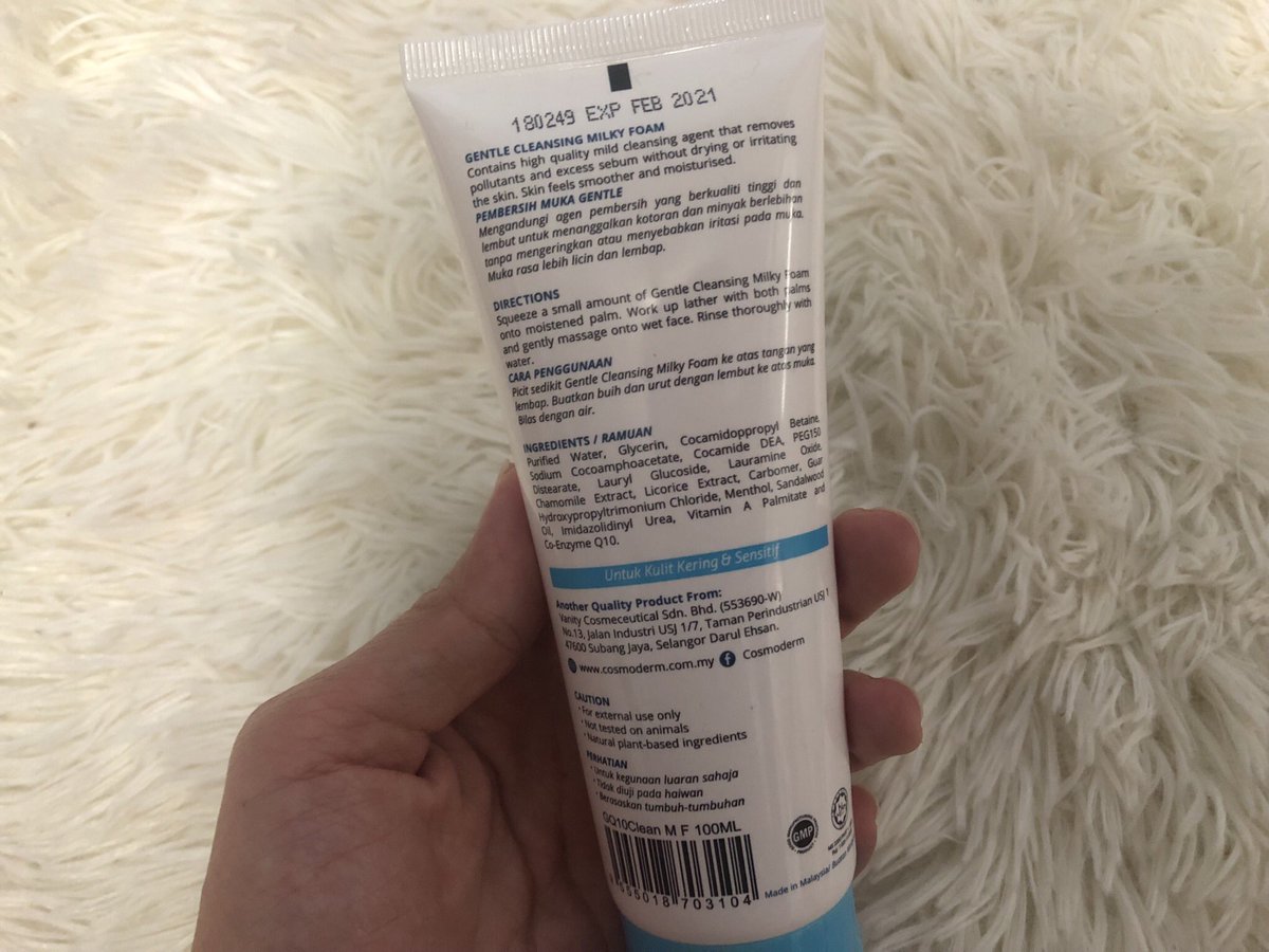 cosmoderm cleansing milky foam