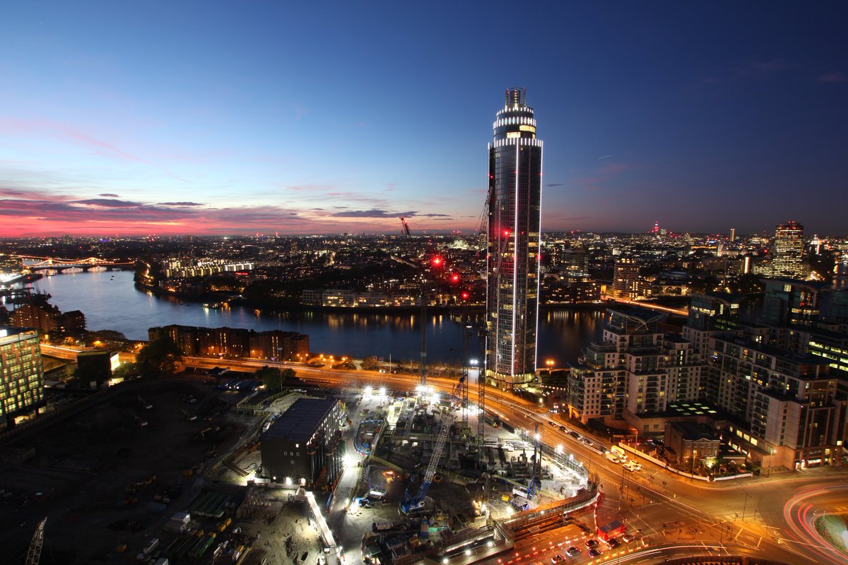 IanSGraham's tweet photo. Just another picturesque view over Vauxhall from the One Nine Elms Project. #loveconstruction #multiplex #MondayMotivation @NineElmsTeam @LoveBattersea1 https://t.co/oSe5A28nql