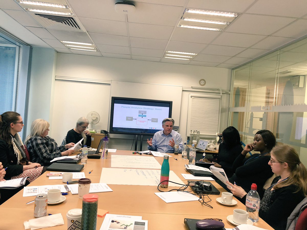 CK_Brownlee's tweet photo. Great session on #PeopleAnalytics. 

#Data should be Insightful, Relevant and Actionable. 

@CScollegeUK @Sam_Hill_WFD https://t.co/D2bz6gjElc