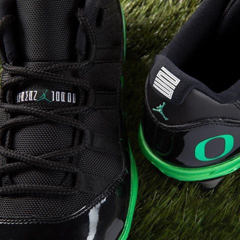 New <a href="/Jumpman23/">Jordan</a> cleats for <a href="/oregonfootball/">Oregon Football</a> #TBG