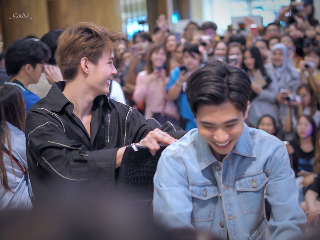 zeromon_53's tweet photo. หลงรักช่วงเวลาแบบนี้  @perthppe @Saint_sup #PerthSaint cr.thkpic https://t.co/oO9NhZGve0