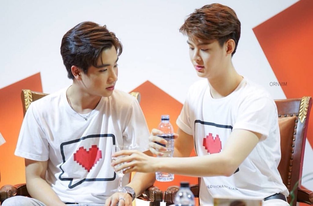 zeromon_53's tweet photo. หลงรักช่วงเวลาแบบนี้  @perthppe @Saint_sup #PerthSaint cr.thkpic https://t.co/oO9NhZGve0