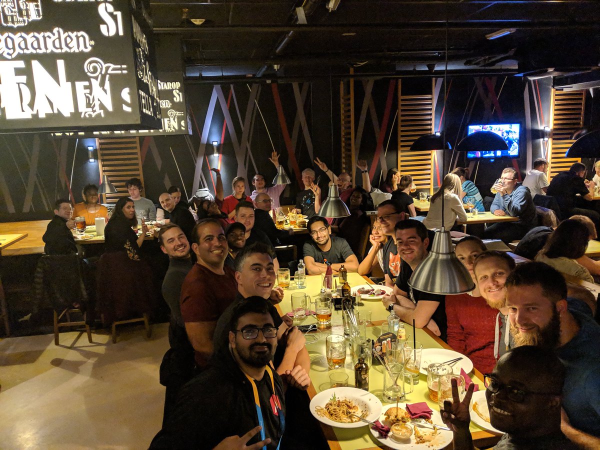 Say cheeeeese 🧀😄 #FirebaseSummit #BetterTogether