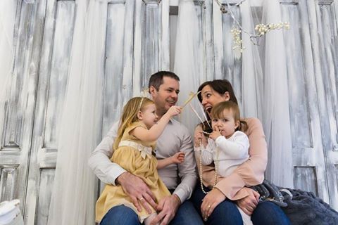 birtaphoto's tweet photo. Karácsonyi fotózás, kedvezményes early bird akció  https://t.co/CGaqfvHSp3 https://t.co/UBLc5ZBYj8