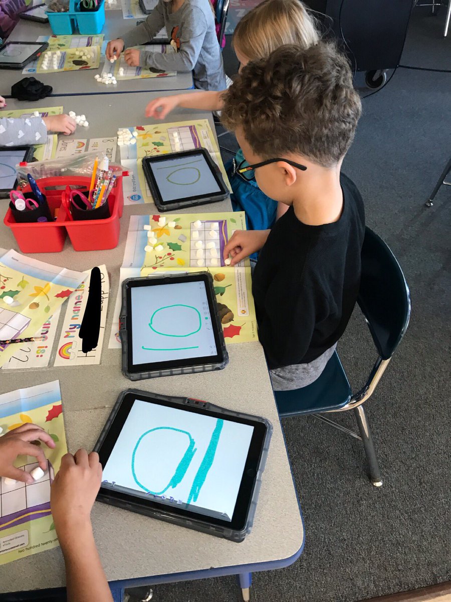 KinderMrsOtt's tweet photo. We loved being able to use the app doodle buddy to help us with our math! #ipadacademy #bpsne https://t.co/XN3Xhk77l0