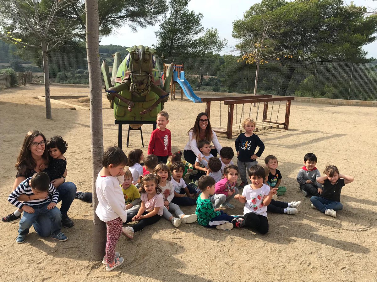 Escola_Agulla's tweet photo. Avui hem començat el projecte interdisciplinari en el que estudiarem "Els animals del Catllar", divendres la Nicaseta ja ho va anunciar als alumnes d'Ed. Infantil. #aprenemdelentorn #catllar https://t.co/CUhrirFtlf