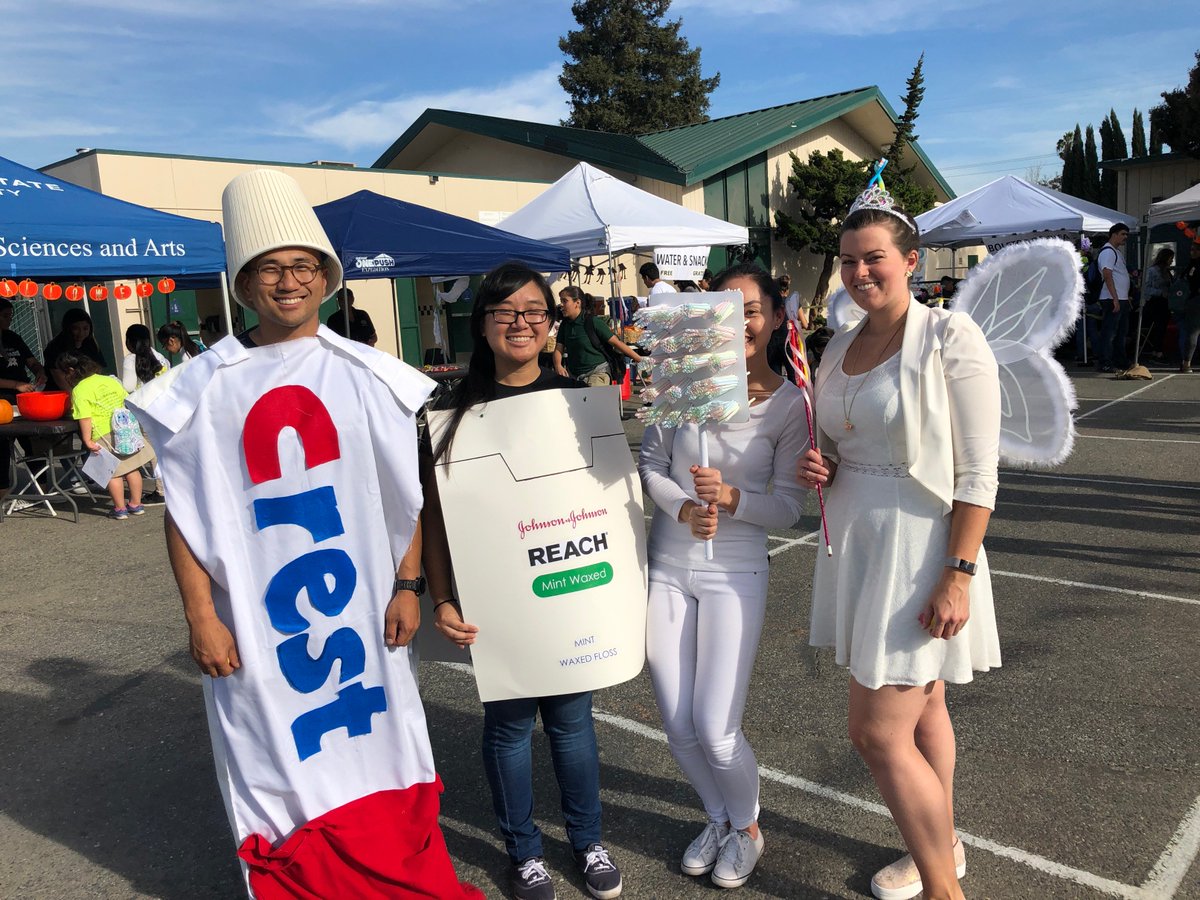 cucsjsu's tweet photo. A massive THANK YOU to everyone who was able to attend our Safe & Green Halloween event last Friday! Including the spectacular tablers, SJSU student volunteers, and ERC for creating amazing recycled costumes! #SGH2018 #CUCSJ #SJSU #ERC https://t.co/h0noAvbM4D