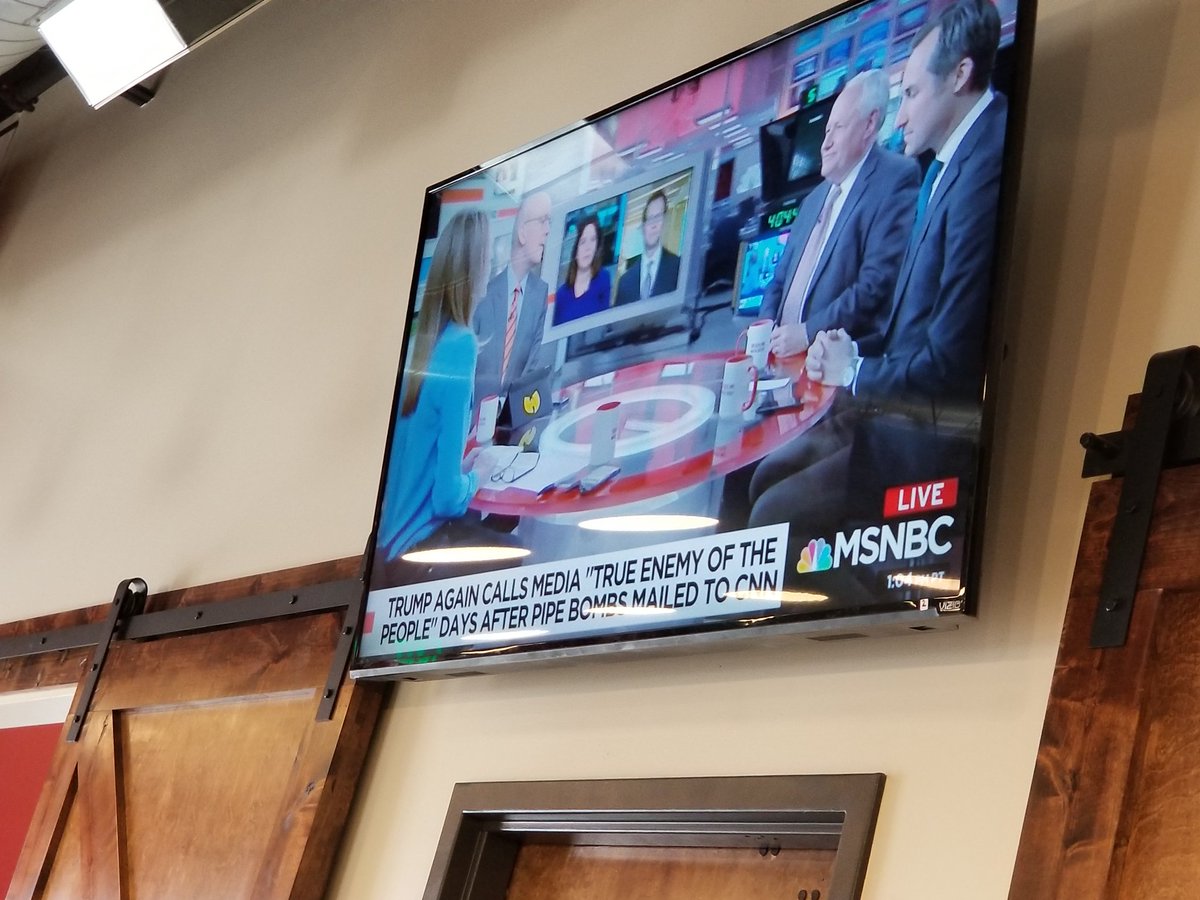 TylerMulder365's tweet photo. #FakeNews #MockingbirdMedia taking more shots at #POTUS after the #fakemailbomb hoax https://t.co/WdhMAl2tk2