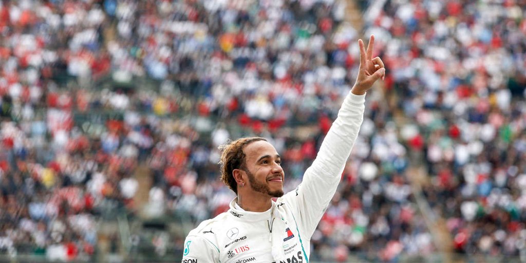 MercedesBenzUSA's tweet photo. Best yesterday. Best this year. Best of his generation. Congrats to @LewisHamilton on his 5th Formula One World Championship. A legendary run. https://t.co/YbJgeRR2GC