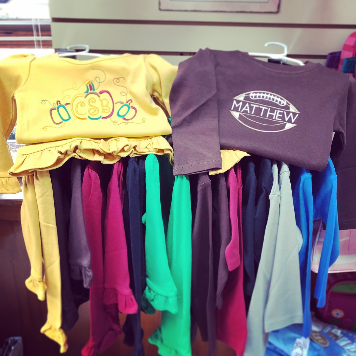 Cre8tStitchMem's tweet photo. Does your little one need a cute shirt for Thanksgiving or Christmas? Lots of designs available. Limited stock on shirts, so hurry in!
#monogram #embroidery #choose901 #bartletttn #memphis #shop901 #childrenswear #thanksgivingshirt #christmasshirt #thanksgiving #christmas https://t.co/2AaF5q6bie