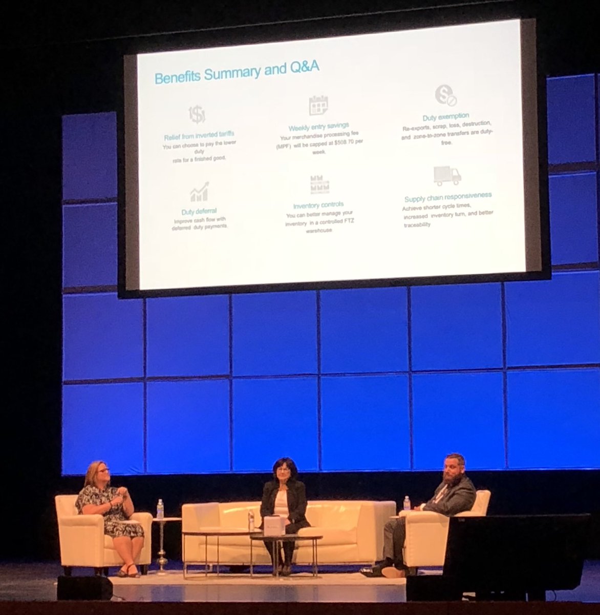 Colleen_Roanoke's tweet photo. Jill James @JohnSJamesCo moderating excellent panel at SCITC 2018 @RoanokeTrade https://t.co/djxAIYRbN0