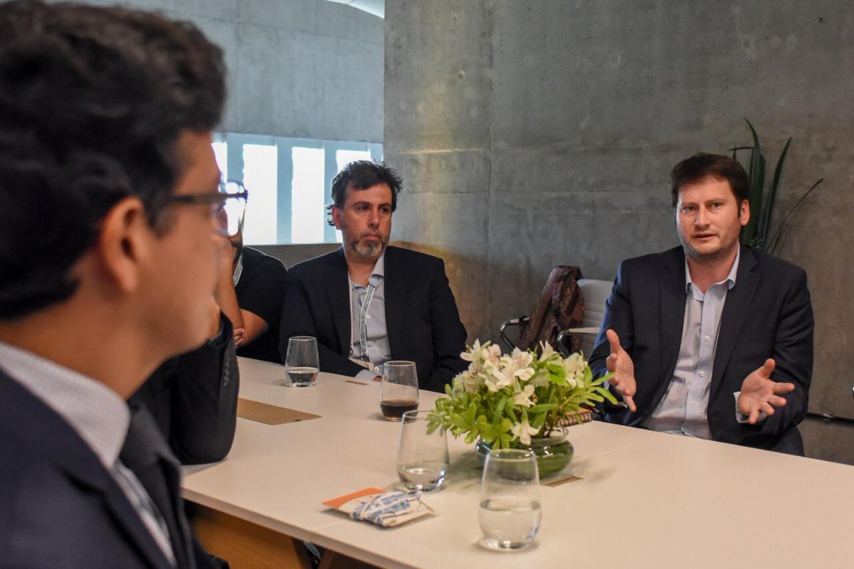 JuanMaquieyra's tweet photo. #URBAN20 Hoy firmamos el Convenio ONU Hábitat junto a @ElkinVelasquezM para afianzar nuestra agenda urbana con las políticas globales de desarrollo y seguir creciendo en materia de integración. https://t.co/TfxFbwU4Pf